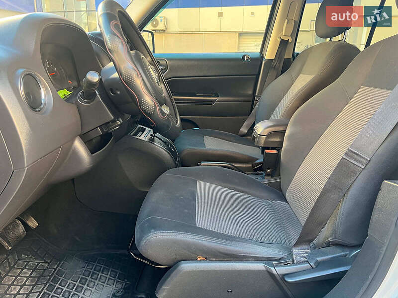 Внедорожник / Кроссовер Jeep Patriot 2011 в Одессе