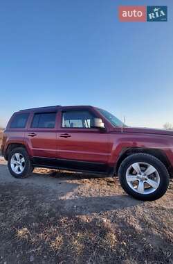 Позашляховик / Кросовер Jeep Patriot 2015 в 