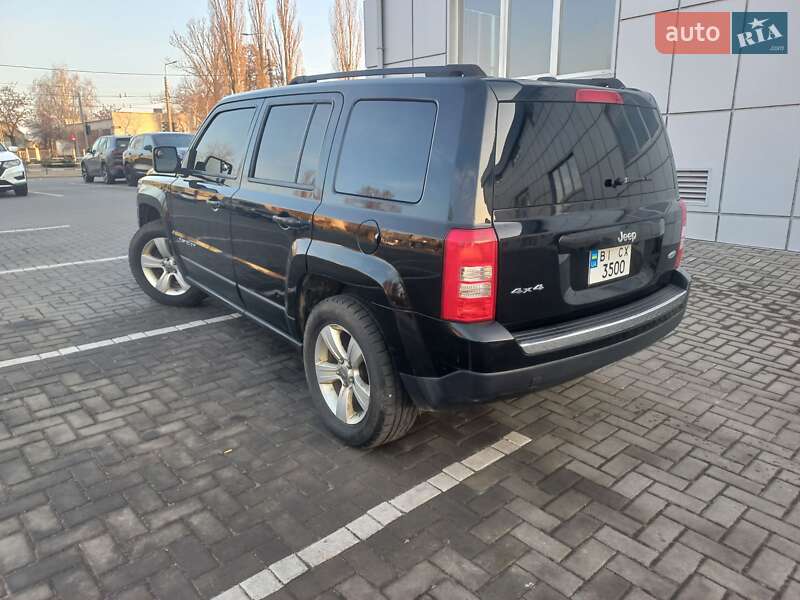 Внедорожник / Кроссовер Jeep Patriot 2011 в Кременчуге