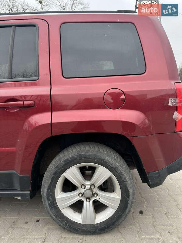 Позашляховик / Кросовер Jeep Patriot 2013 в Хмельницькому