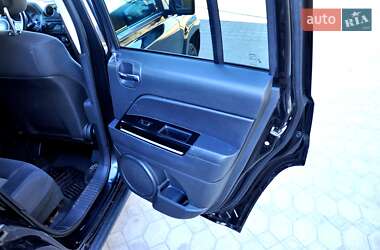 Внедорожник / Кроссовер Jeep Patriot 2011 в Львове