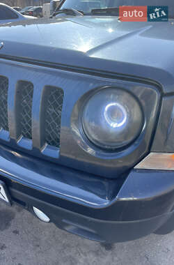 Внедорожник / Кроссовер Jeep Patriot 2013 в Харькове