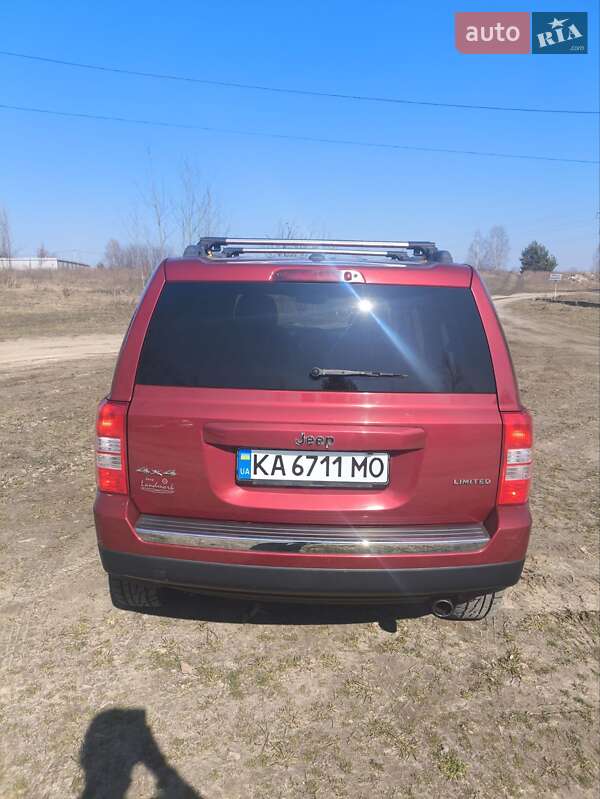 Внедорожник / Кроссовер Jeep Patriot 2014 в Киеве