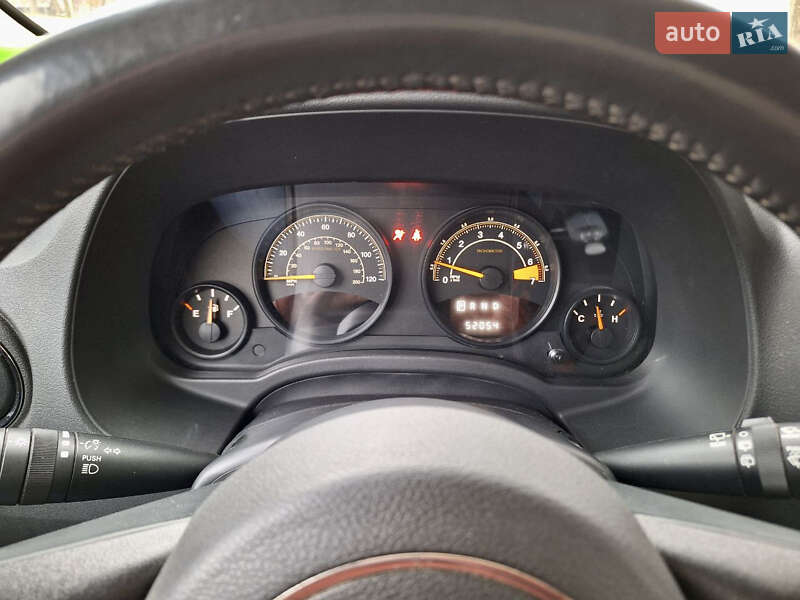 Внедорожник / Кроссовер Jeep Patriot 2016 в Киеве