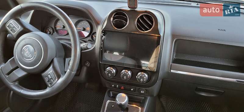 Внедорожник / Кроссовер Jeep Patriot 2013 в Львове