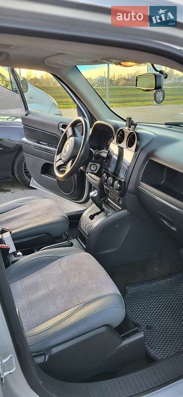 Внедорожник / Кроссовер Jeep Patriot 2013 в Львове