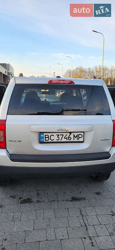 Внедорожник / Кроссовер Jeep Patriot 2013 в Львове