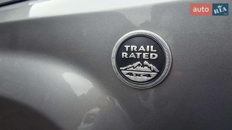 Позашляховик / Кросовер Jeep Patriot 2015 в Києві