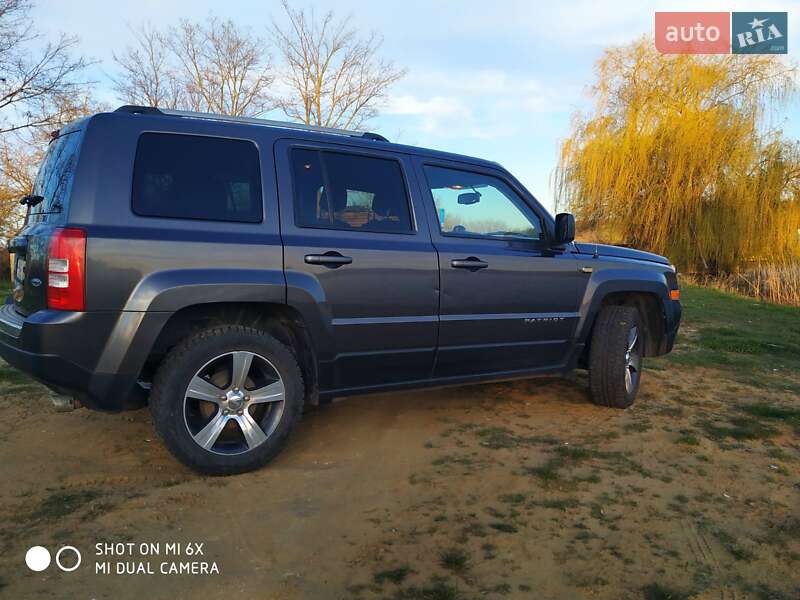 Позашляховик / Кросовер Jeep Patriot 2015 в Кривому Озері