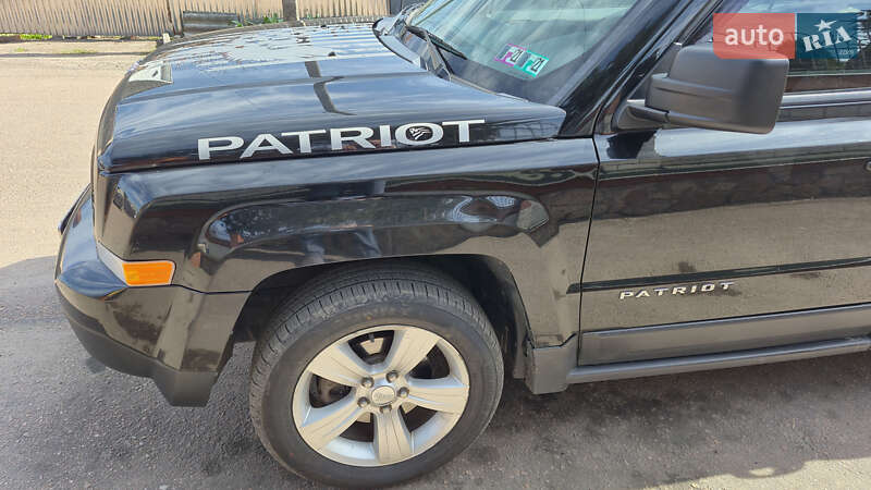 Внедорожник / Кроссовер Jeep Patriot 2015 в Житомире