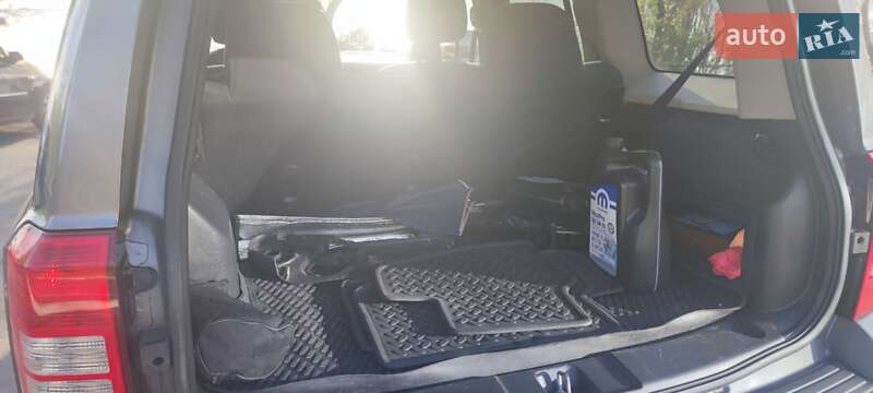 Позашляховик / Кросовер Jeep Patriot 2011 в Одесі