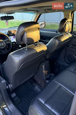 Внедорожник / Кроссовер Jeep Patriot 2015 в 