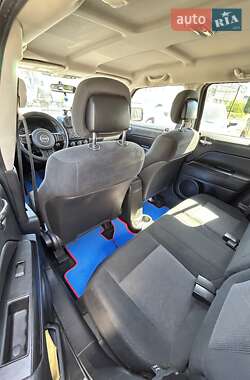 Позашляховик / Кросовер Jeep Patriot 2012 в 