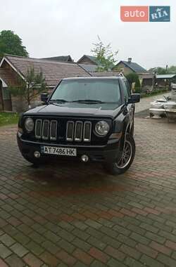 Внедорожник / Кроссовер Jeep Patriot 2014 в 