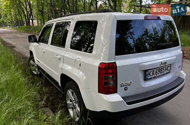 Позашляховик / Кросовер Jeep Patriot 2014 в 