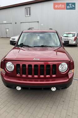 Позашляховик / Кросовер Jeep Patriot 2015 в 