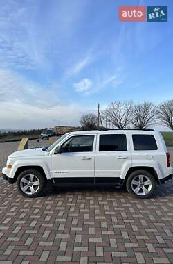Внедорожник / Кроссовер Jeep Patriot 2016 в 