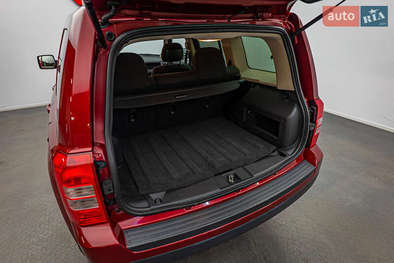 Внедорожник / Кроссовер Jeep Patriot 2014 в Киеве