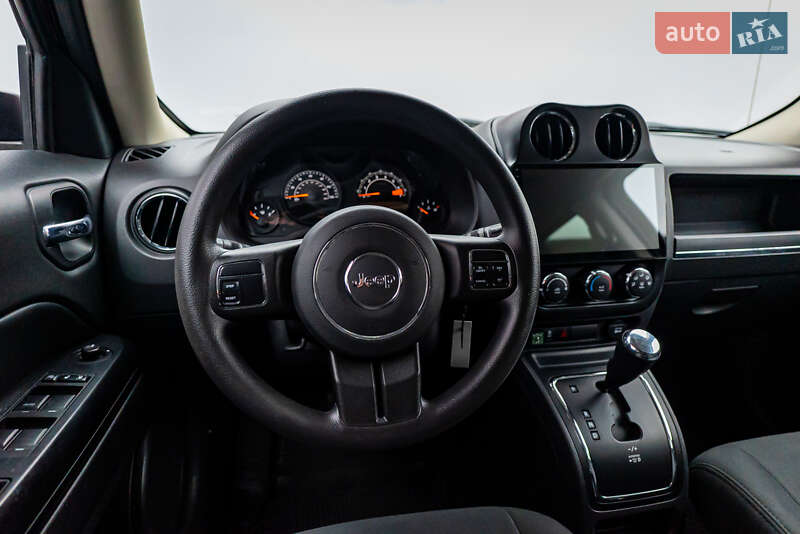 Внедорожник / Кроссовер Jeep Patriot 2014 в Киеве