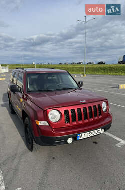 Внедорожник / Кроссовер Jeep Patriot 2011 в 