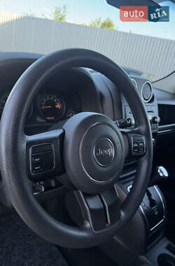 Позашляховик / Кросовер Jeep Patriot 2014 в 