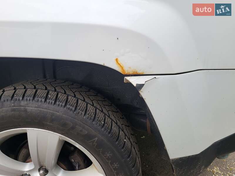 Внедорожник / Кроссовер Jeep Patriot 2014 в Киеве