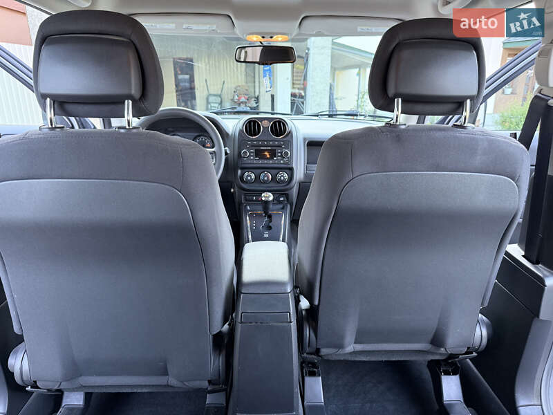 Позашляховик / Кросовер Jeep Patriot 2016 в Делятині