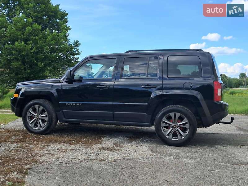 Позашляховик / Кросовер Jeep Patriot 2015 в Трускавці
