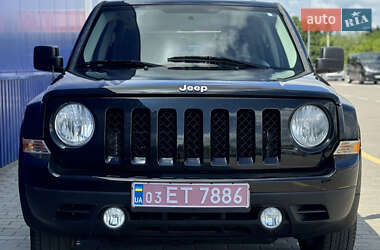 Внедорожник / Кроссовер Jeep Patriot 2013 в 