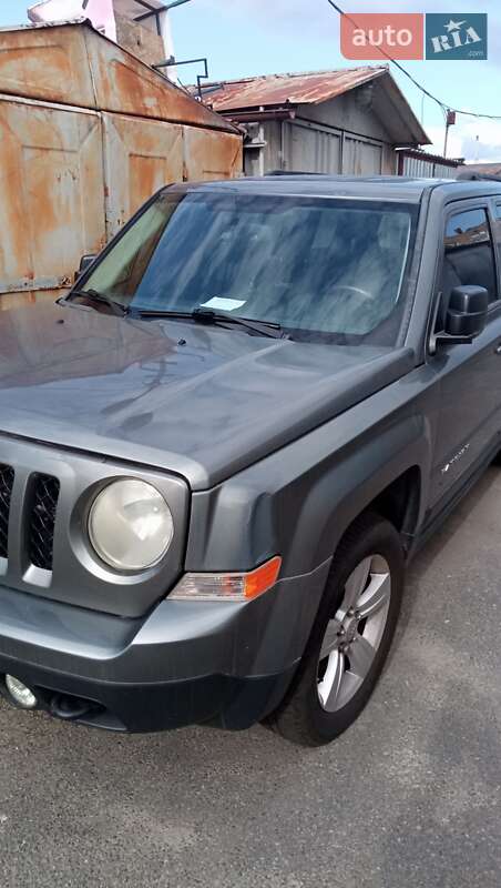 Внедорожник / Кроссовер Jeep Patriot 2012 в Киеве