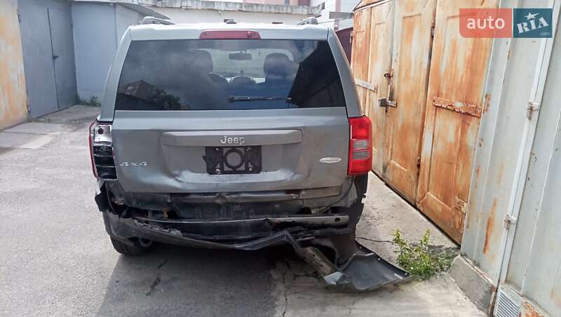 Внедорожник / Кроссовер Jeep Patriot 2012 в Киеве