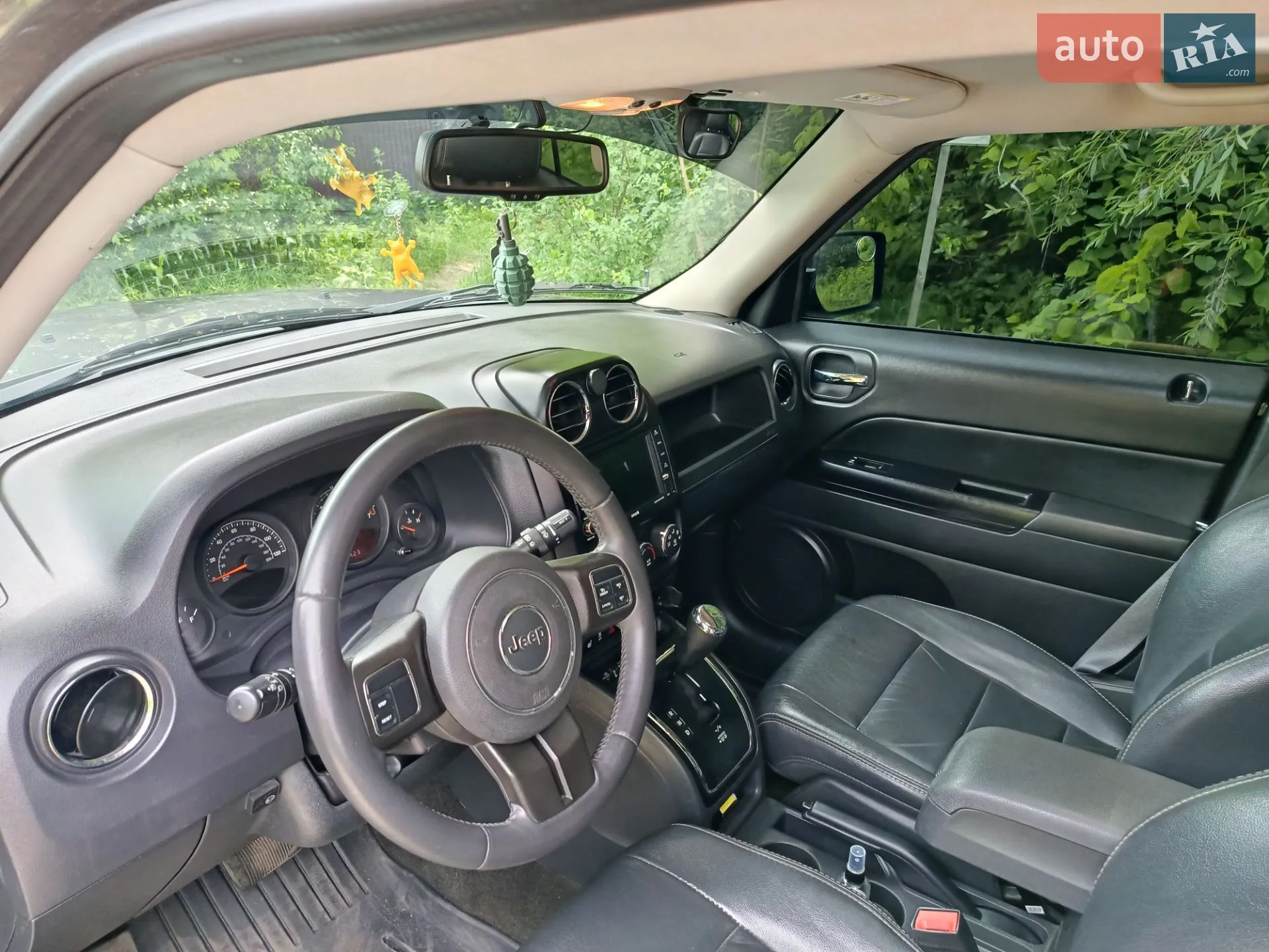 2015 Jeep Liberty (Patriot) - мініатюра 6