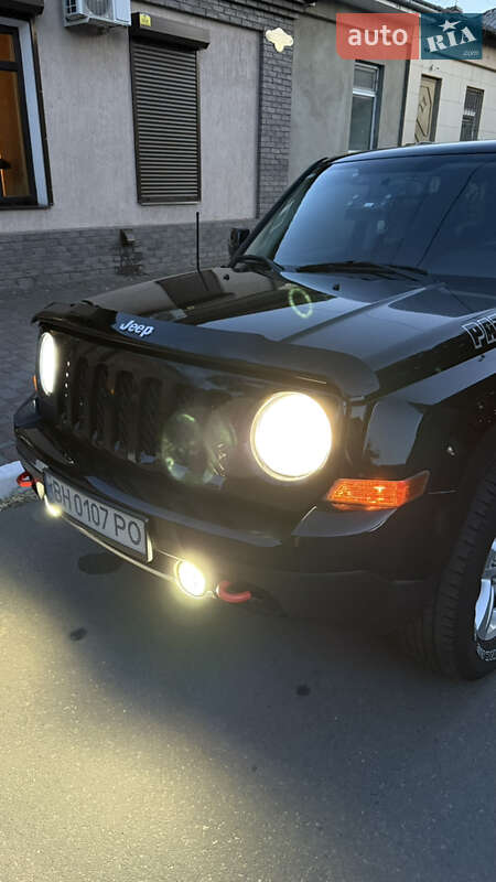 Внедорожник / Кроссовер Jeep Patriot 2014 в Белгороде-Днестровском