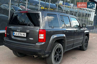 Внедорожник / Кроссовер Jeep Patriot 2016 в 