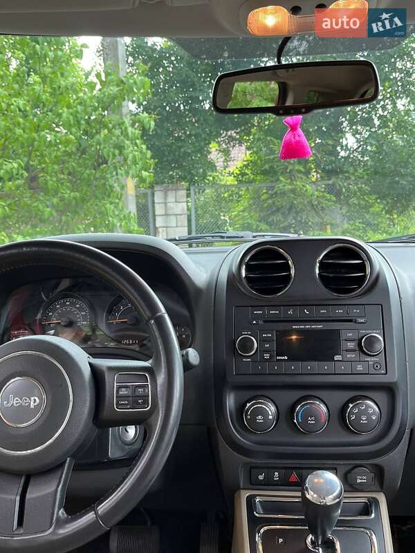 Позашляховик / Кросовер Jeep Patriot 2016 в Борисполі