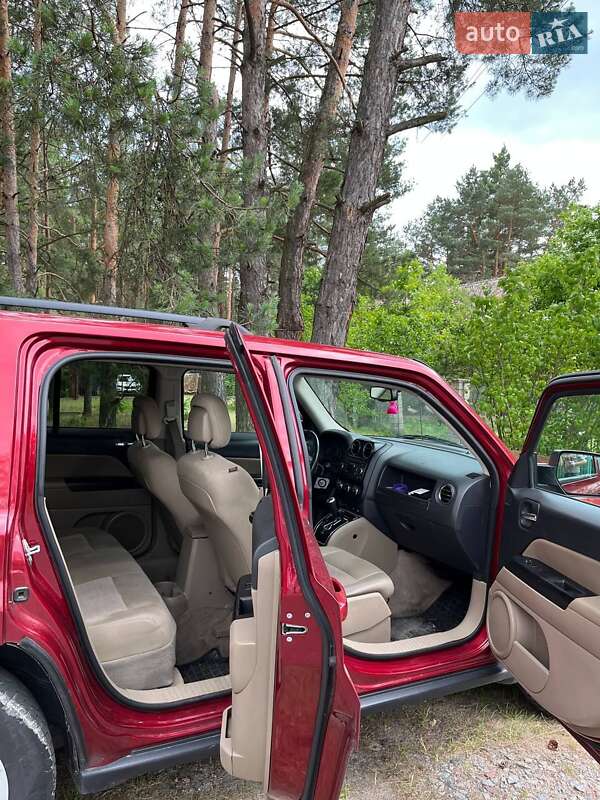 Позашляховик / Кросовер Jeep Patriot 2016 в Борисполі