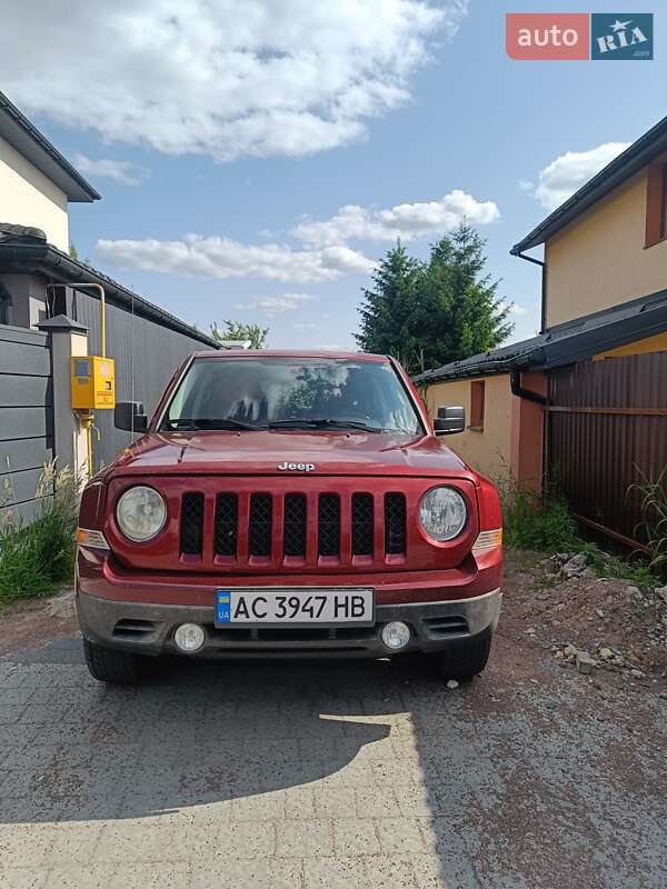 Внедорожник / Кроссовер Jeep Patriot 2016 в Стрые