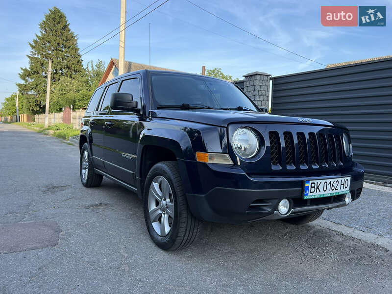 Внедорожник / Кроссовер Jeep Patriot 2016 в Житомире