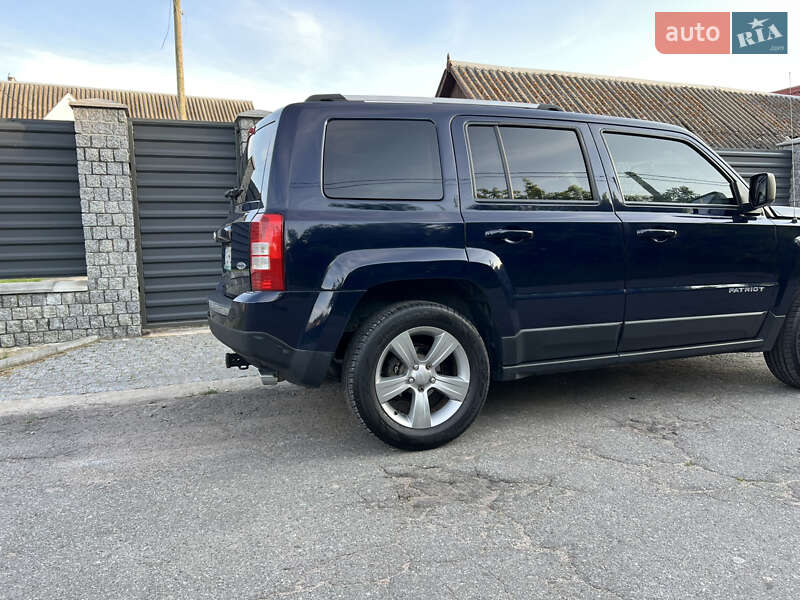 Внедорожник / Кроссовер Jeep Patriot 2016 в Житомире