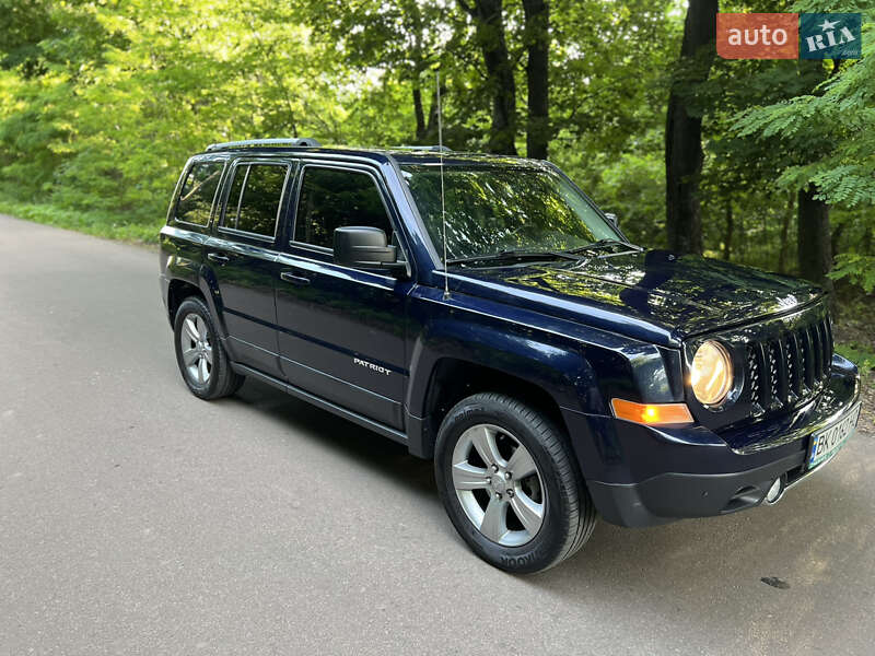 Внедорожник / Кроссовер Jeep Patriot 2016 в Житомире