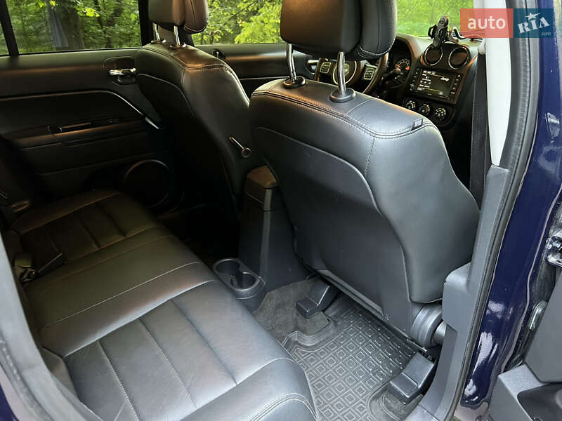 Внедорожник / Кроссовер Jeep Patriot 2016 в Житомире