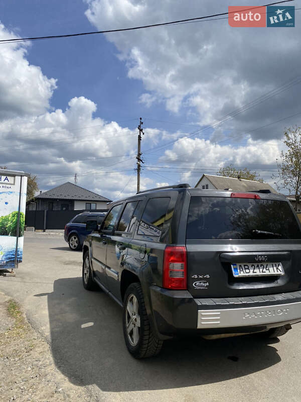 Внедорожник / Кроссовер Jeep Patriot 2010 в Виннице