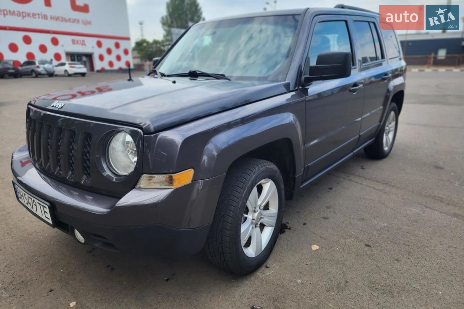 2015 Jeep Liberty (Patriot) - мініатюра 2