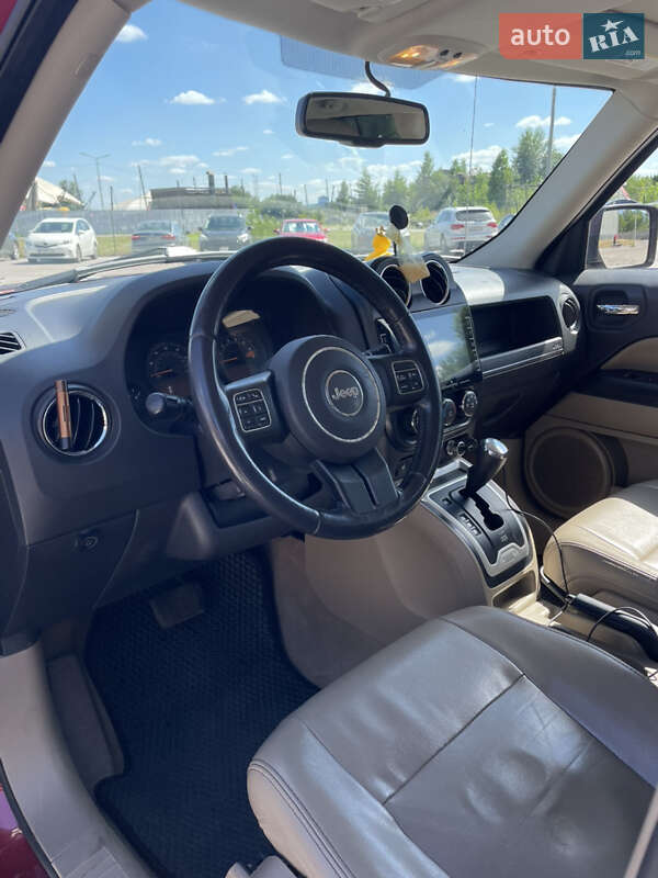 Позашляховик / Кросовер Jeep Patriot 2014 в Києві