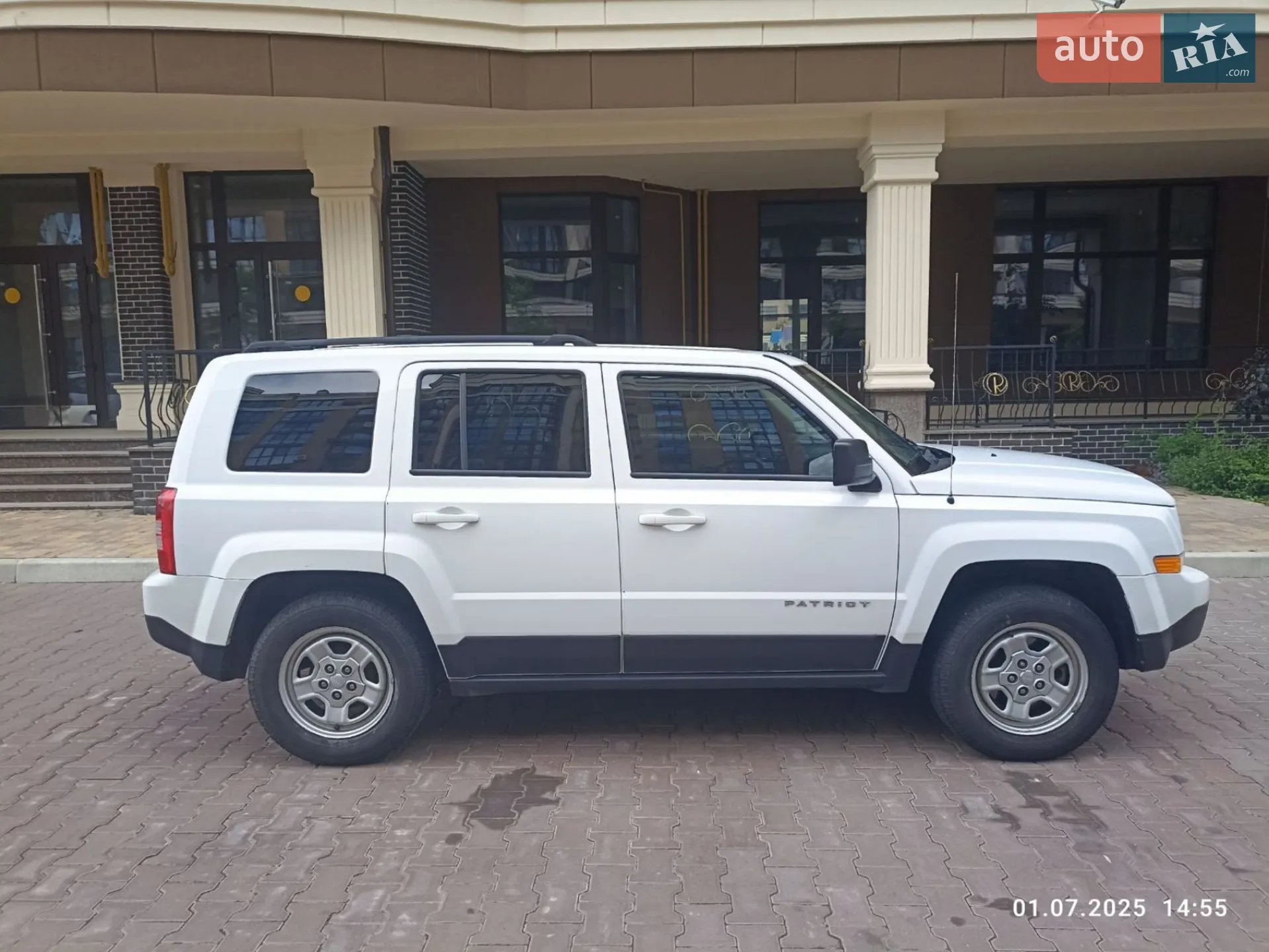 2016 Jeep Liberty (Patriot) - мініатюра 4