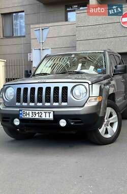 Позашляховик / Кросовер Jeep Patriot 2012 в Одесі