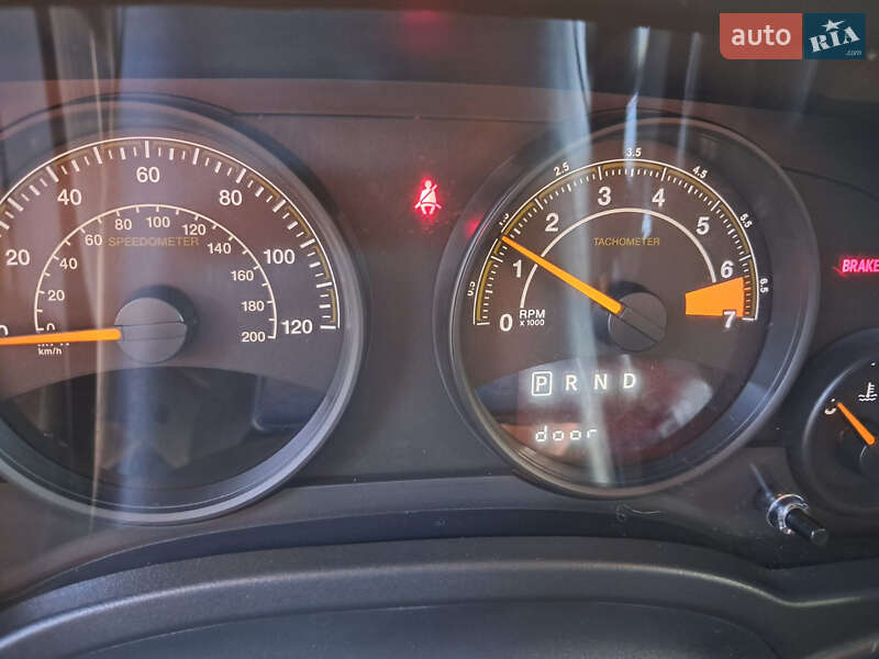 Позашляховик / Кросовер Jeep Patriot 2016 в Одесі