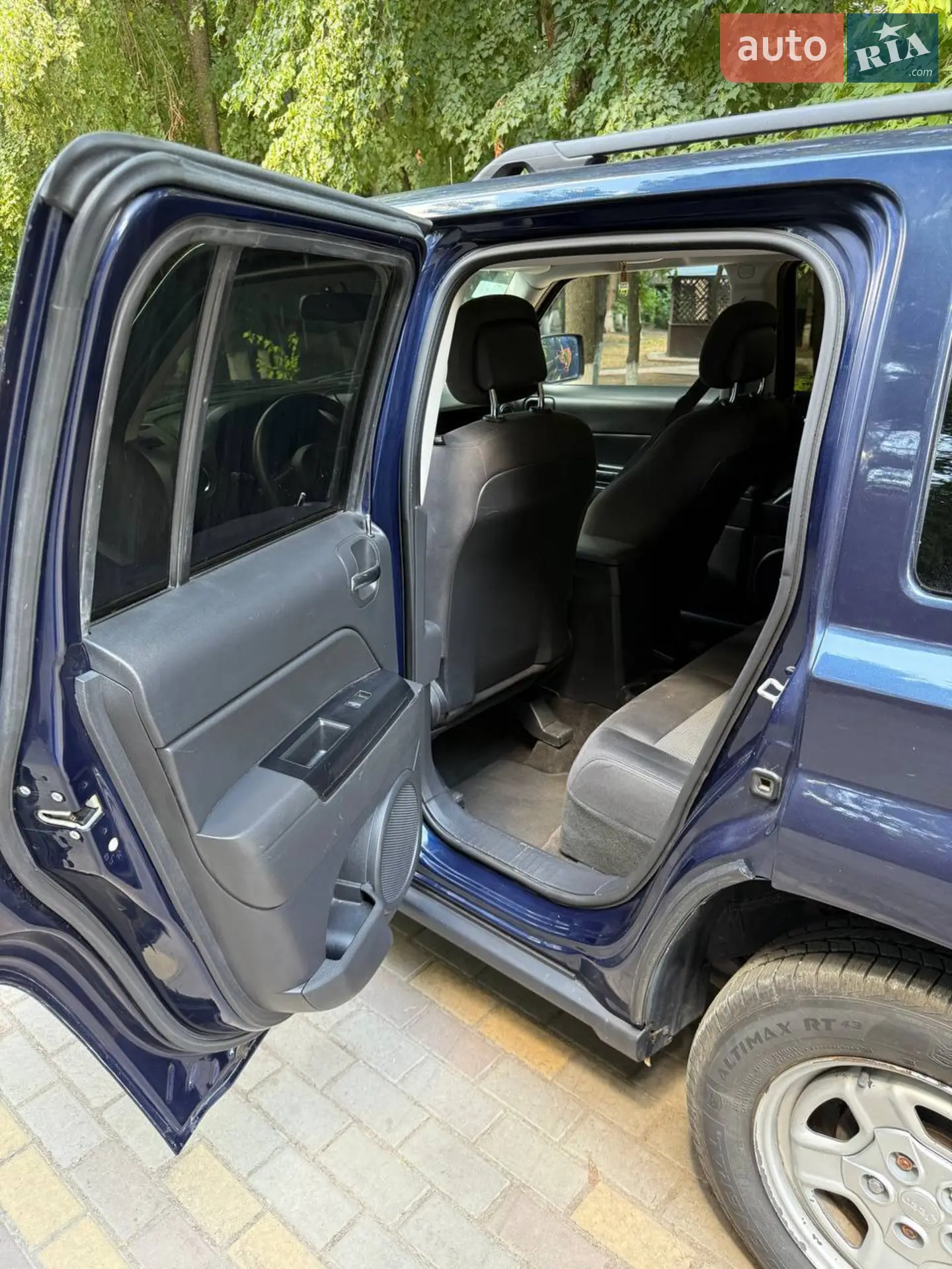 2015 Jeep Liberty (Patriot) - мініатюра 15