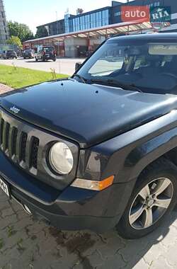 Внедорожник / Кроссовер Jeep Patriot 2015 в Львове