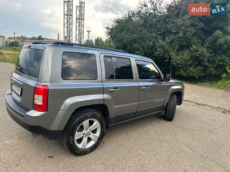 Позашляховик / Кросовер Jeep Patriot 2013 в Коломиї